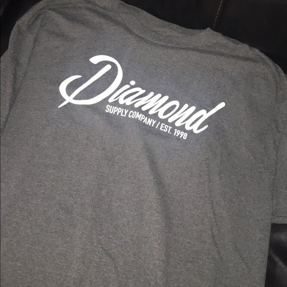 Look - Brand diamond shirts video Look - Brand diamond shirts video